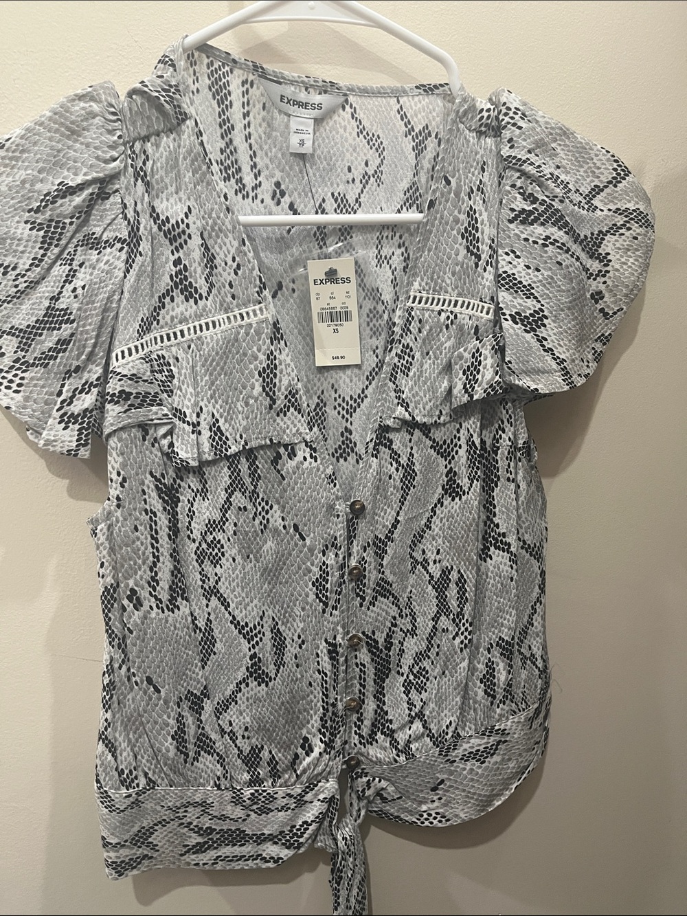 Express Black & White Snake-Print Tie-Hem NWT Blouse